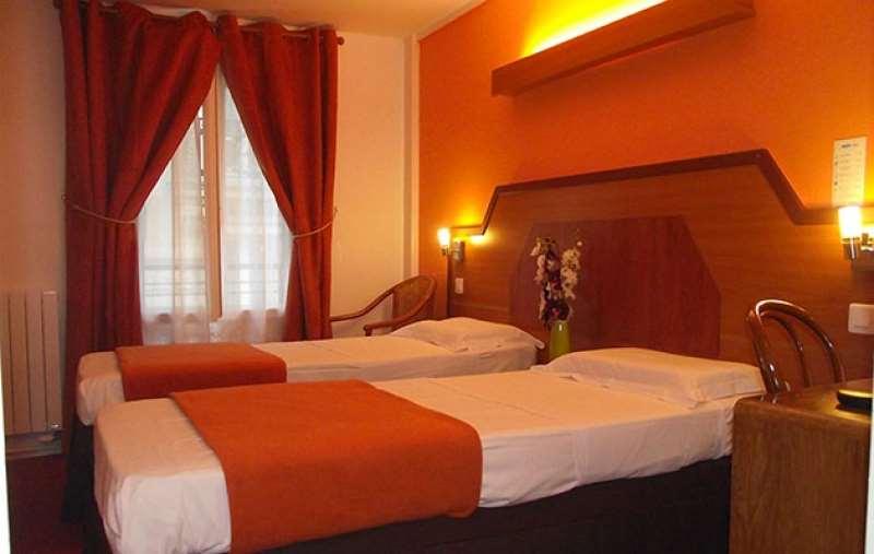Le Nouvel Hotel Du Theatre Paris Oda fotoğraf